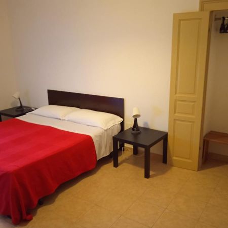 B&B Caravaggio Only 200 Metres From Ortigia Syracuse Exterior photo